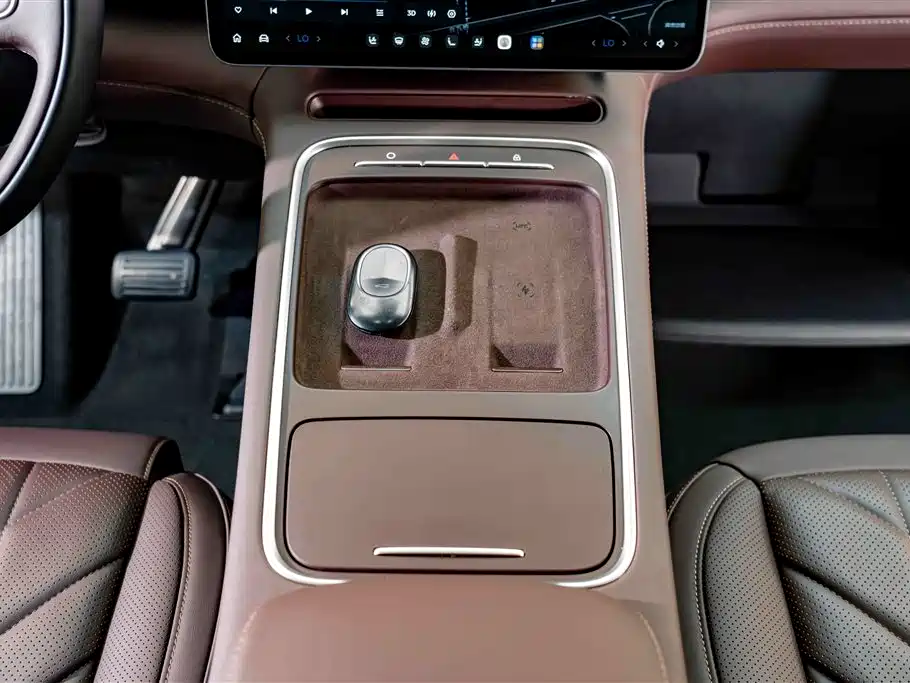 NIO EC6 — миниатюра 14