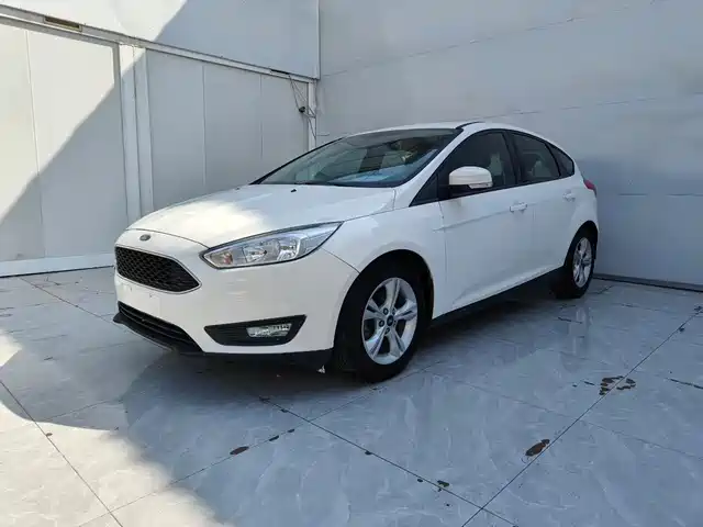 FORD FOX