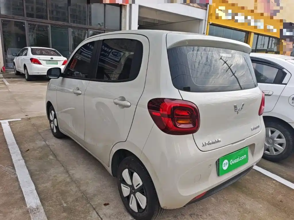 Wuling MINIEV — миниатюра 5