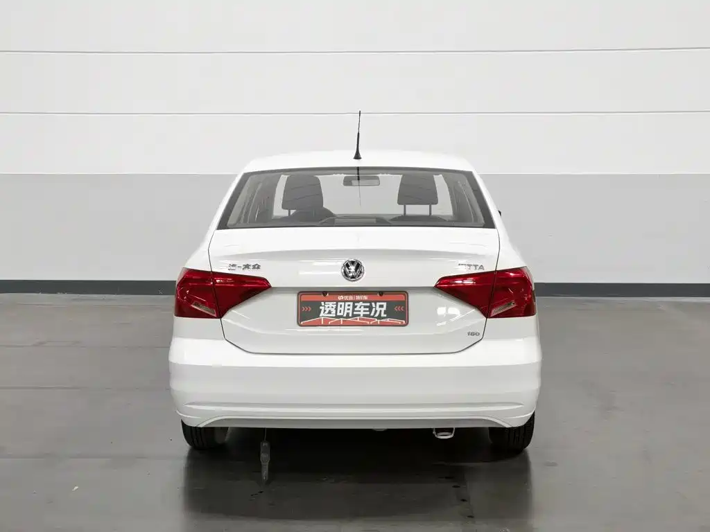 Volkswagen Jetta — миниатюра 4