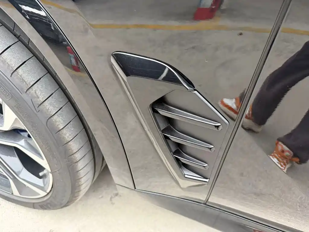 BMW X5 — миниатюра 13