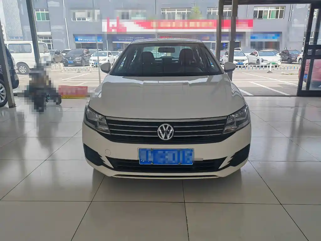 Volkswagen Lavida — миниатюра 2