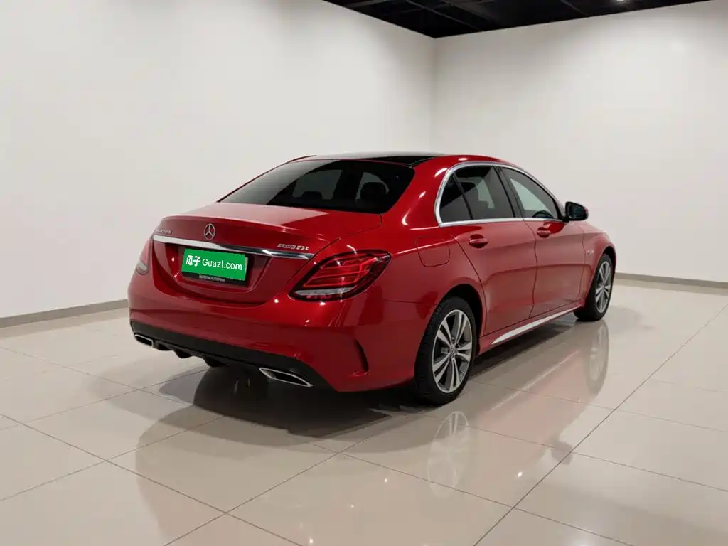 Mercedes-Benz C-Class — миниатюра 4
