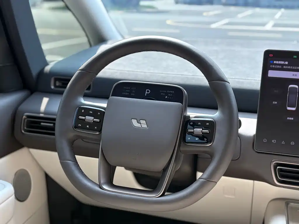 Li Auto Li MEGA — миниатюра 8