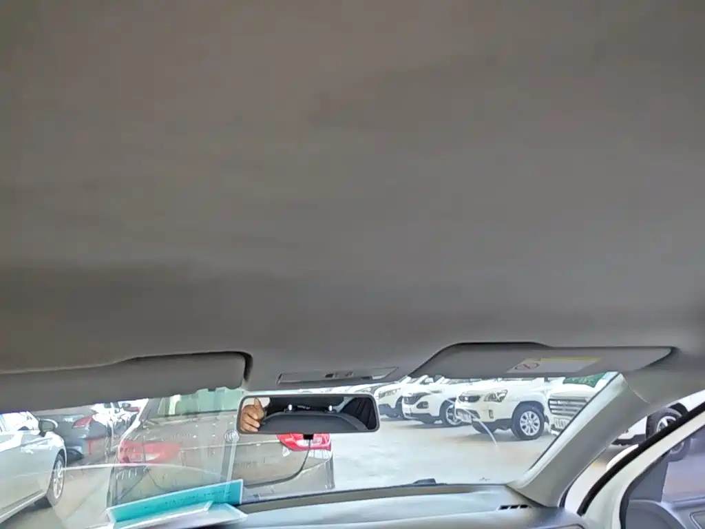 Volkswagen Santana — миниатюра 18