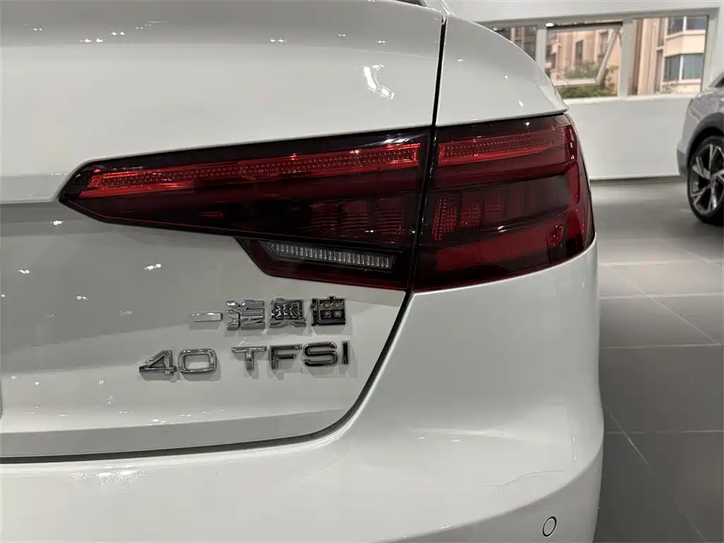 Audi A4L — миниатюра 14