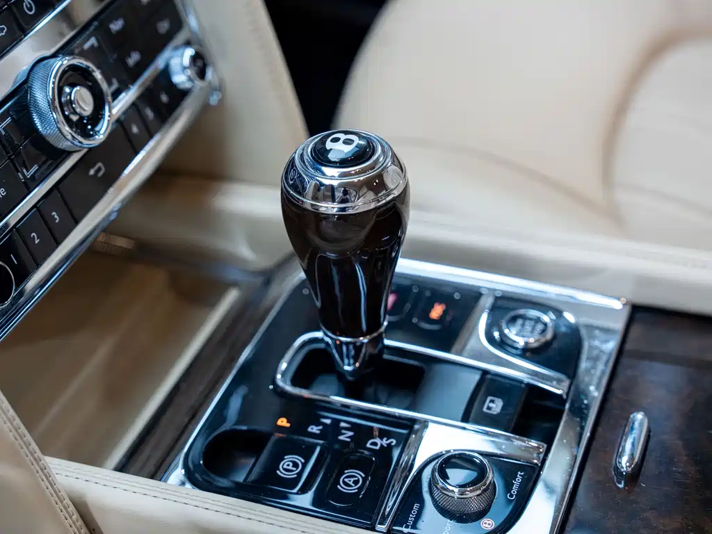 Bentley Mulsanne — миниатюра 17