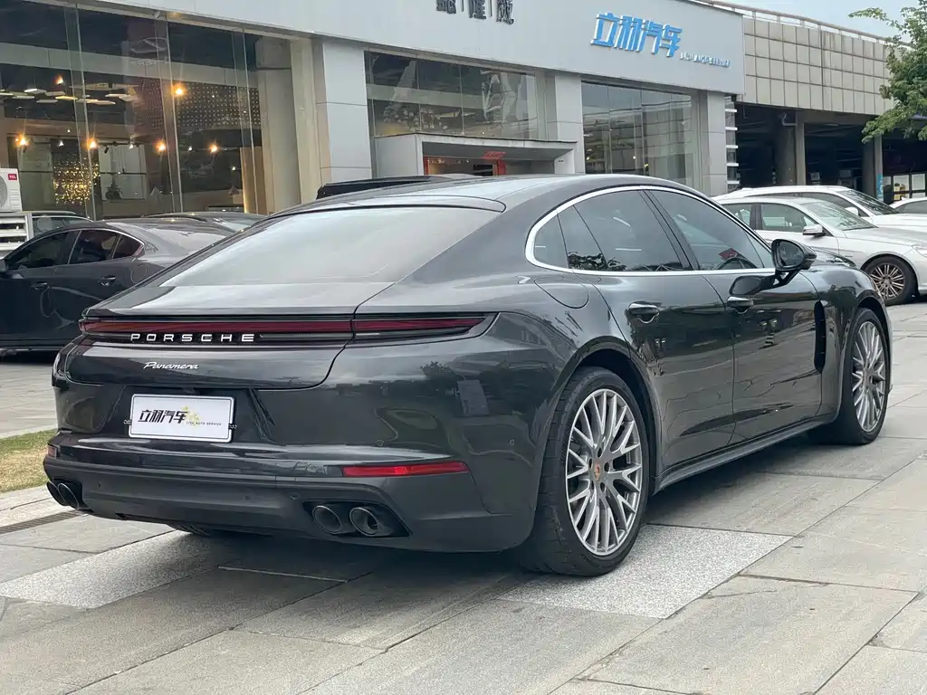 Porsche Panamera — миниатюра 15