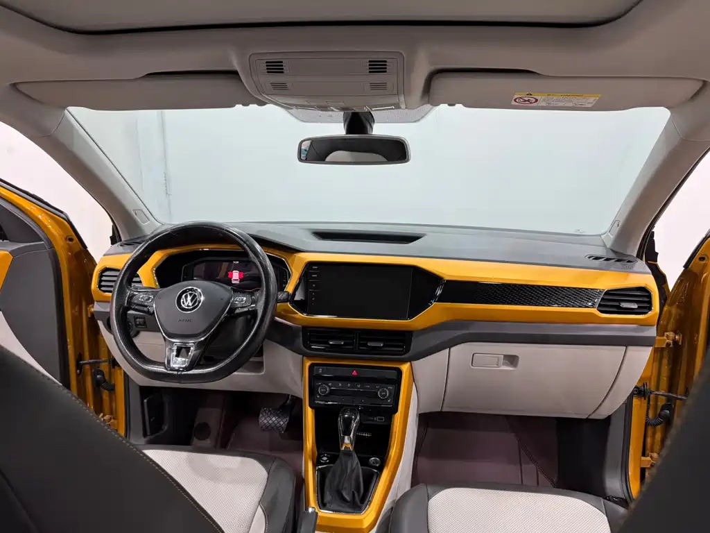 Volkswagen T-Cross 280TSI DSG Luxury Edition, фото 5