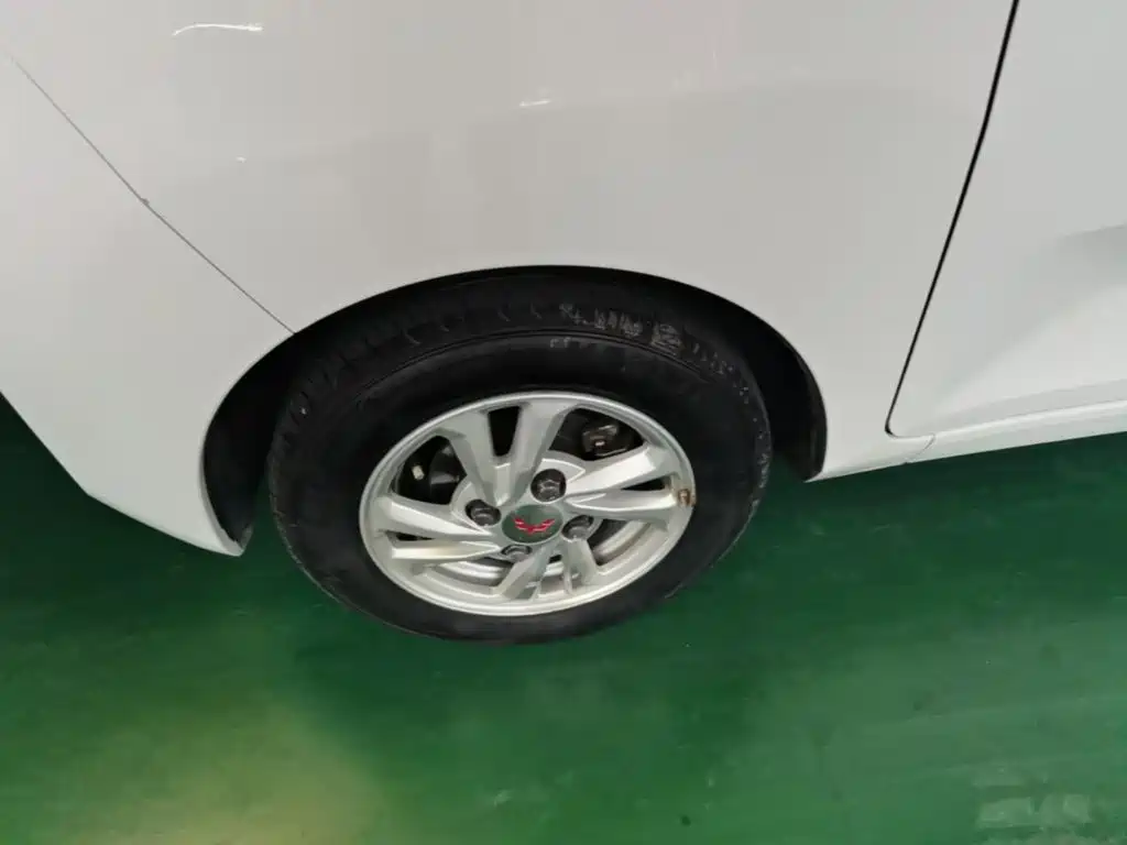 Wuling MINIEV — миниатюра 23
