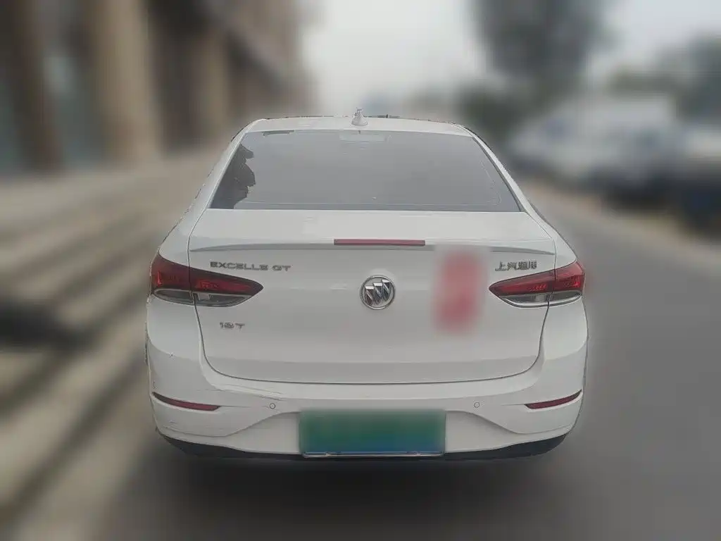 Buick Excelle — миниатюра 3