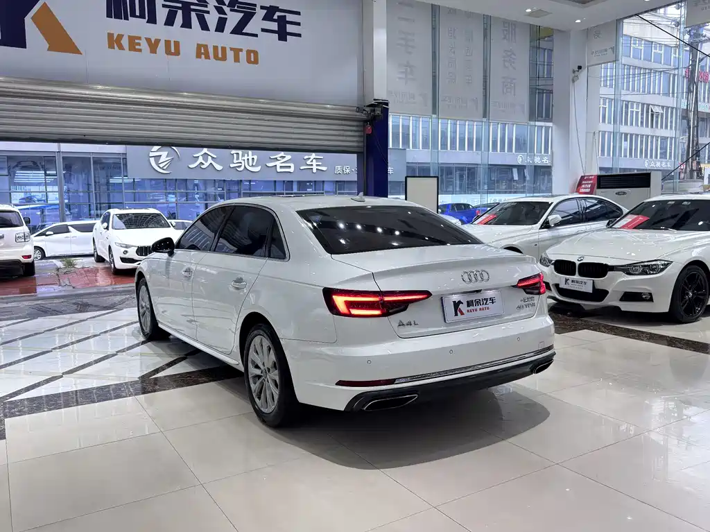 Audi A4L — миниатюра 15