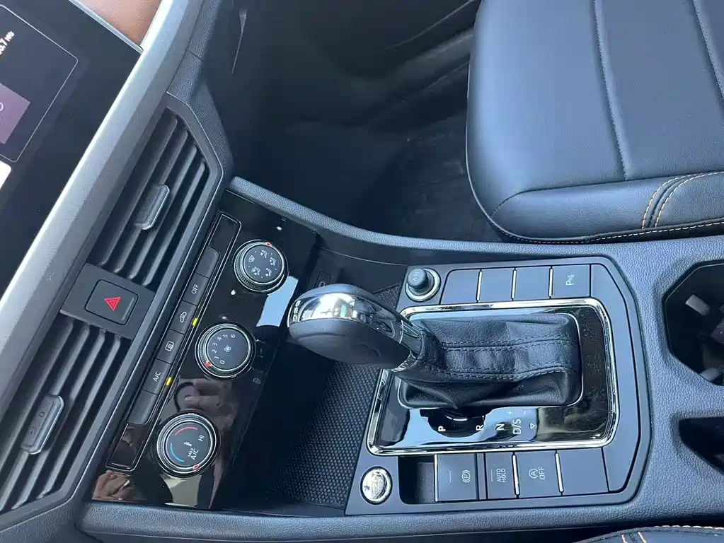 Volkswagen Bora — миниатюра 7