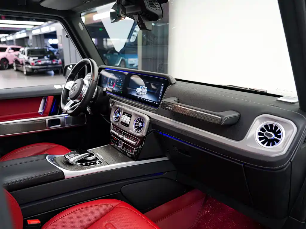 Mercedes-Benz G-Class — миниатюра 16
