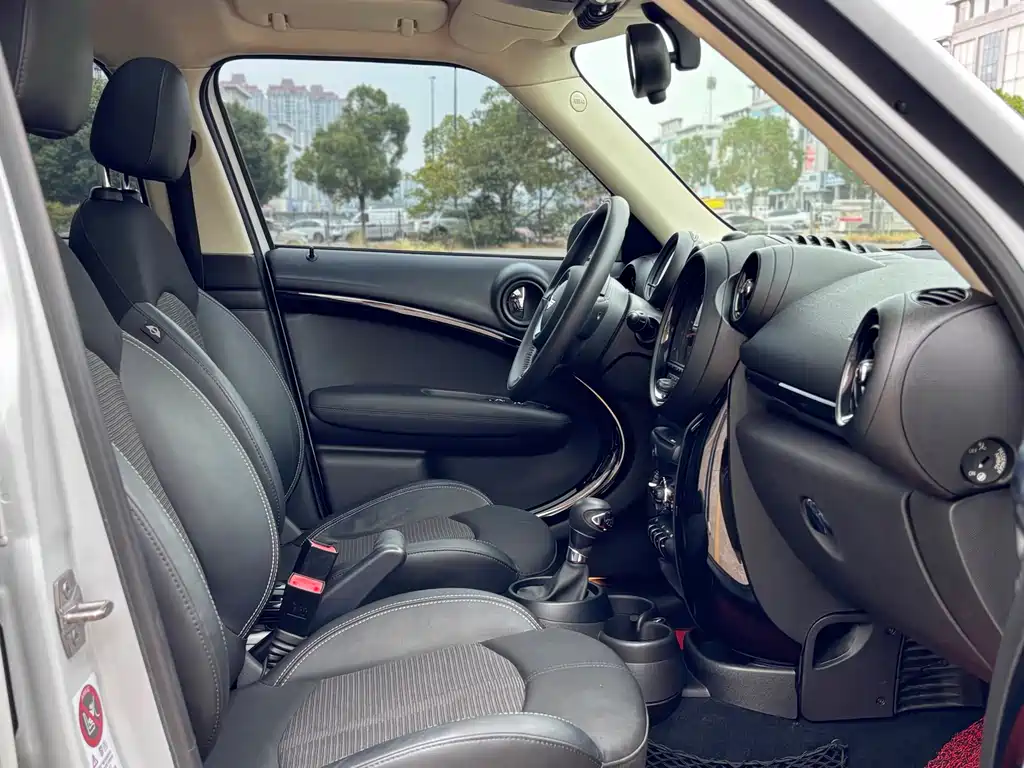 MINI Mini Countryman — миниатюра 11