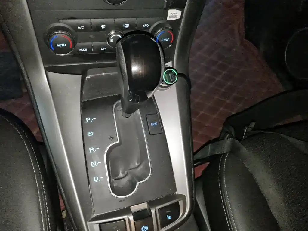 Chevrolet Captiva — миниатюра 10