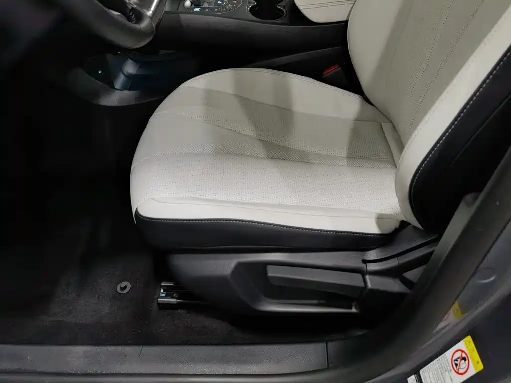 BYD Seal 05 DM-i — миниатюра 20