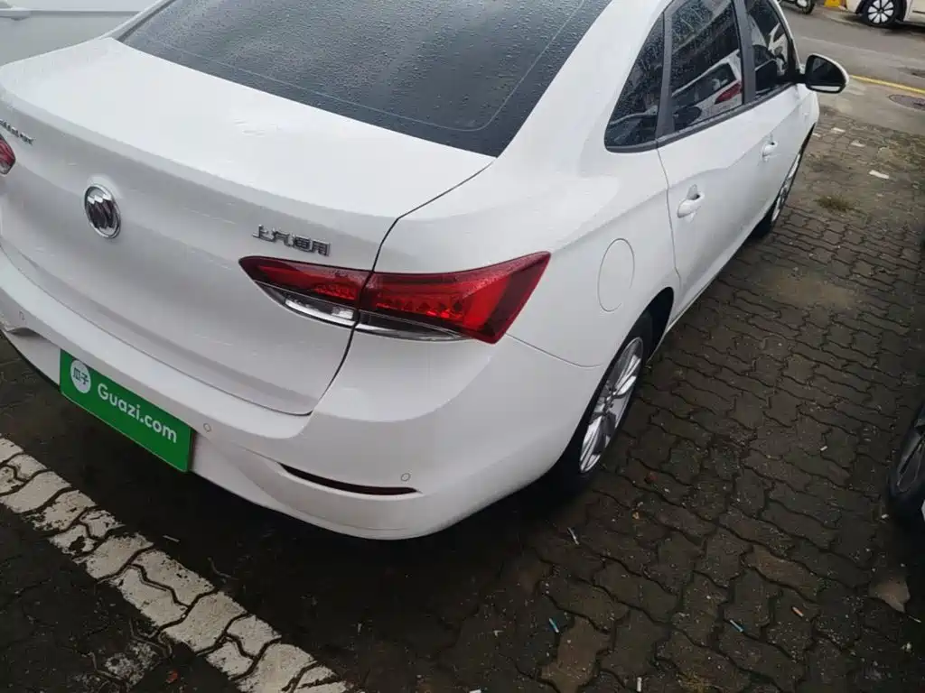 Buick Excelle — миниатюра 8