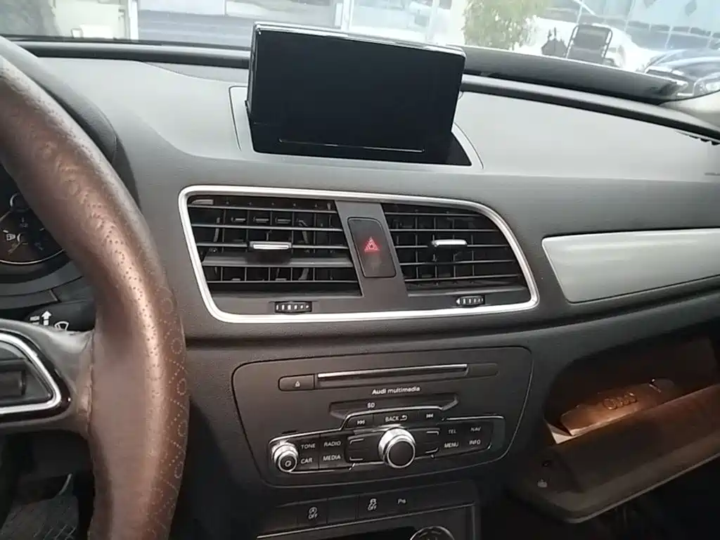Audi Q3 — миниатюра 13