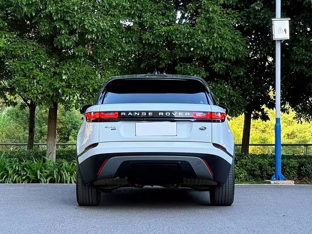 Land Rover Velar — миниатюра 3