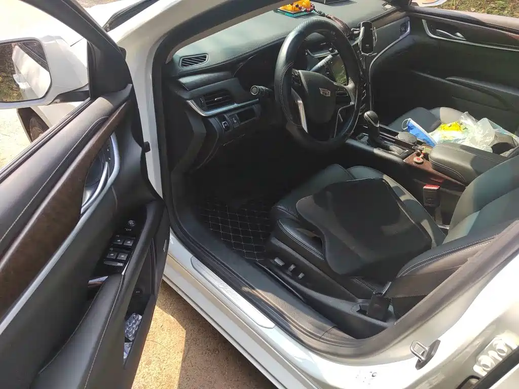 Cadillac XTS — миниатюра 12