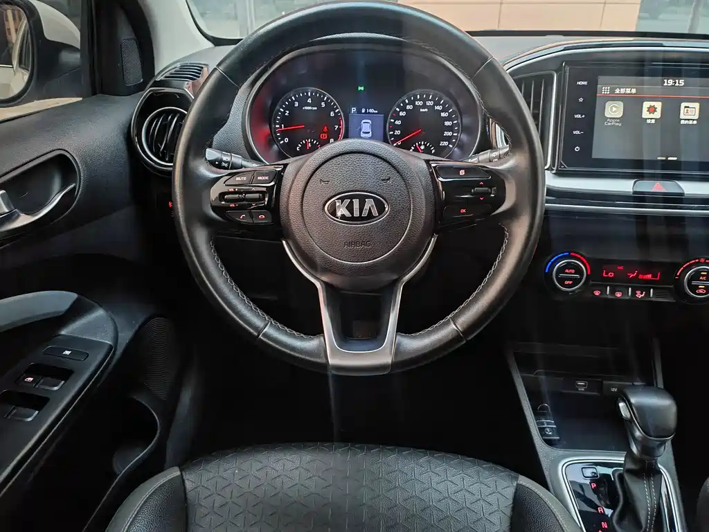 Kia KX1 - фото 11