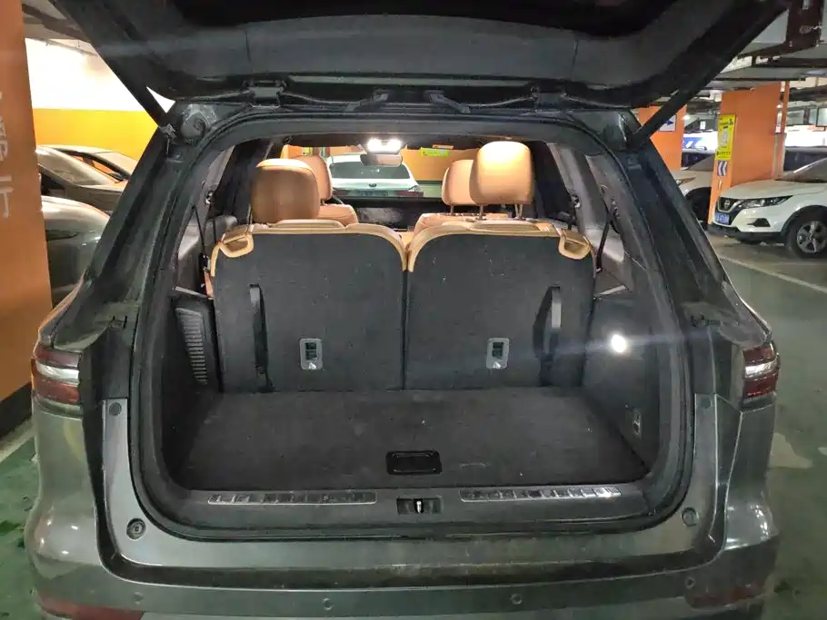 Li Auto Li ONE — миниатюра 4