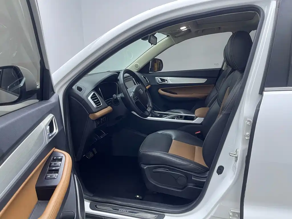 Geely Vision X6 — миниатюра 13