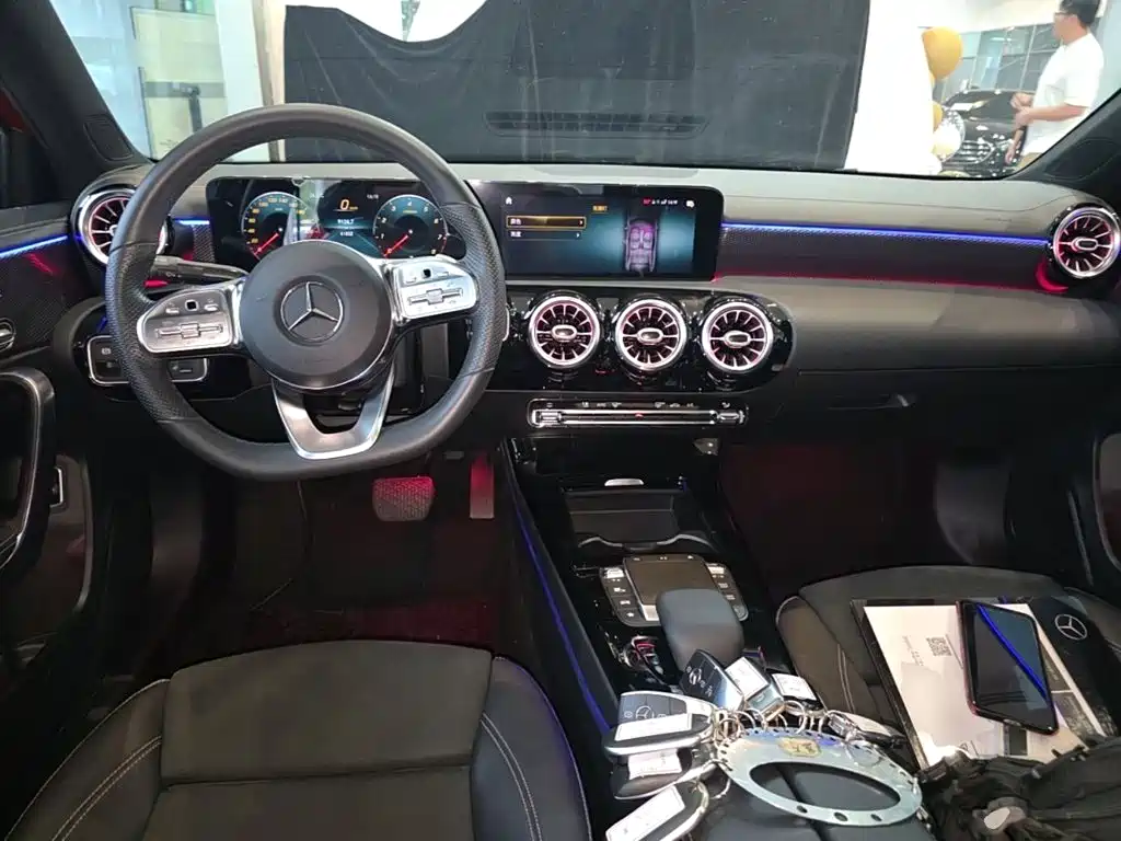 Mercedes-Benz A-Class — миниатюра 14