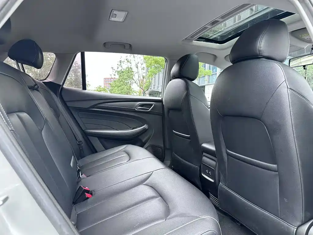 Roewe Ei5 — миниатюра 8