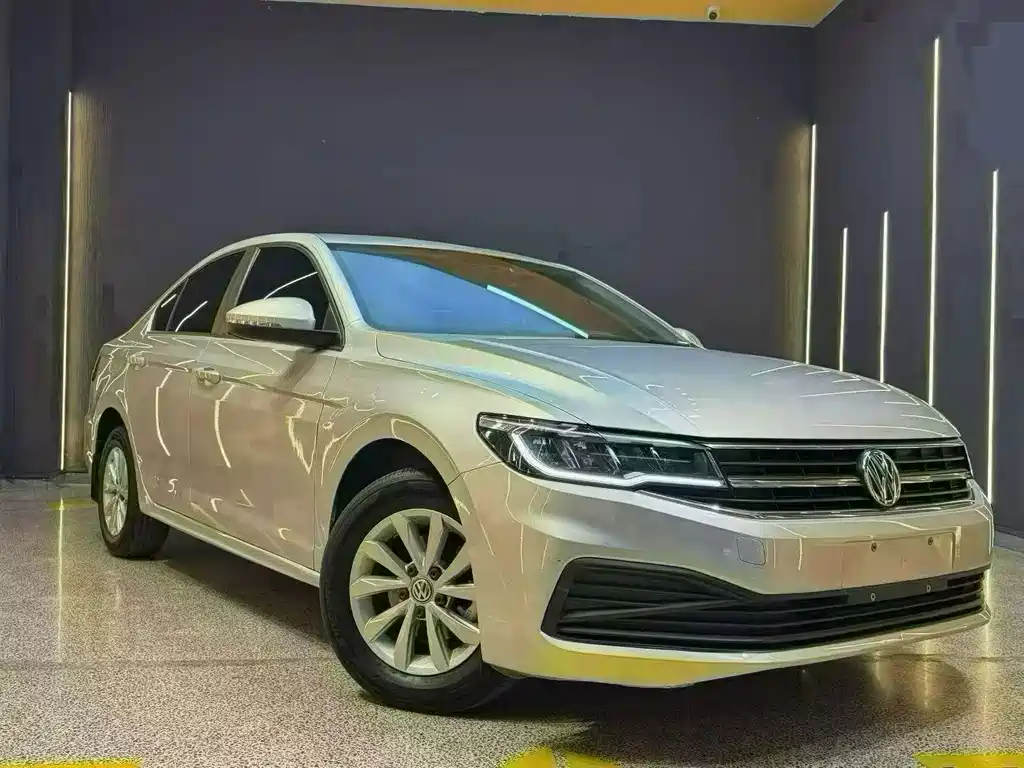 Volkswagen Bora — миниатюра 3