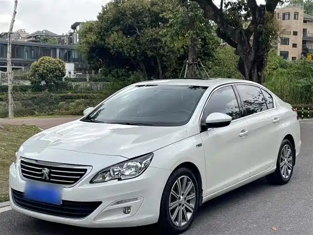 PEUGEOT 408 2017