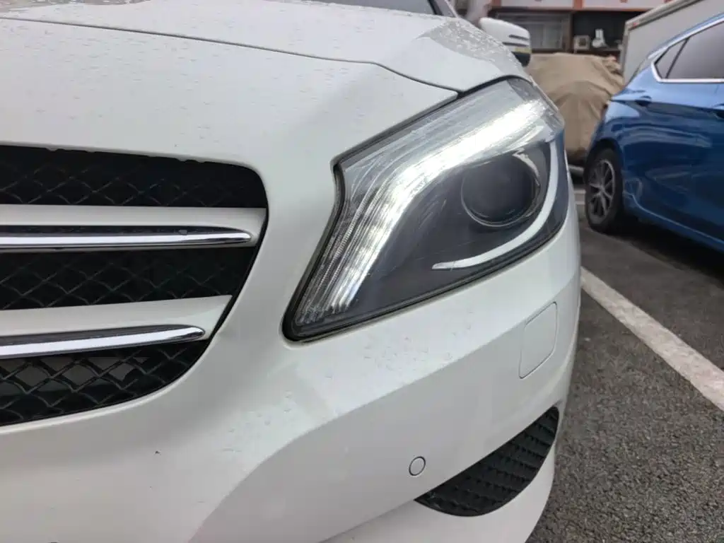 Mercedes-Benz A-Class (Import) — миниатюра 24