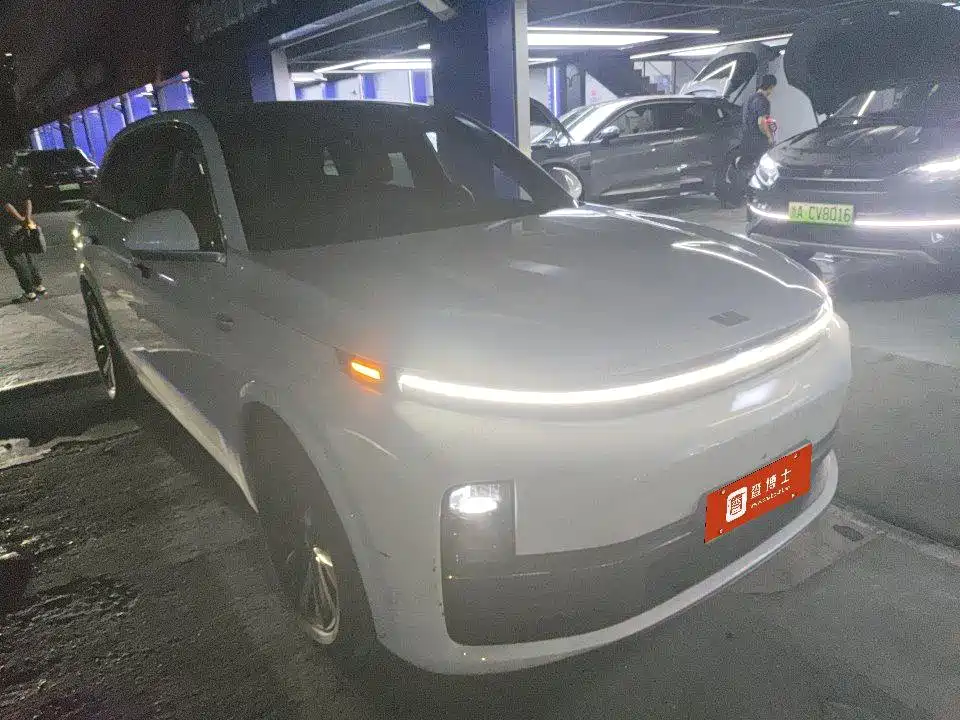 Li Auto Li L7 — миниатюра 3