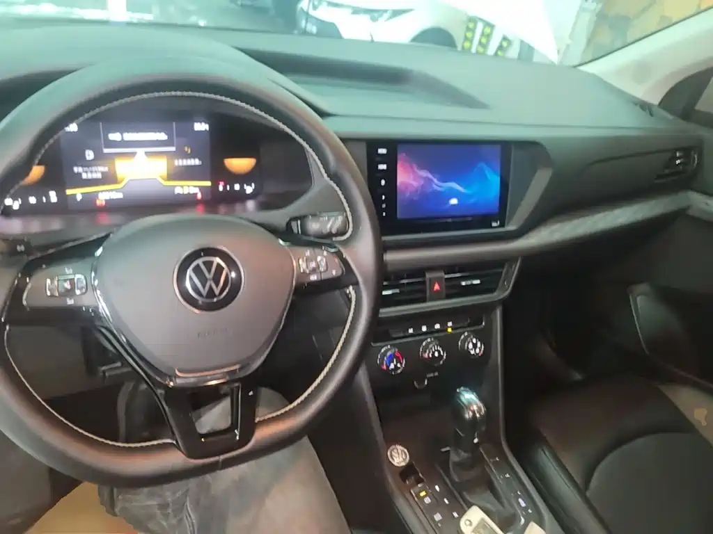 Volkswagen Tharu — миниатюра 10