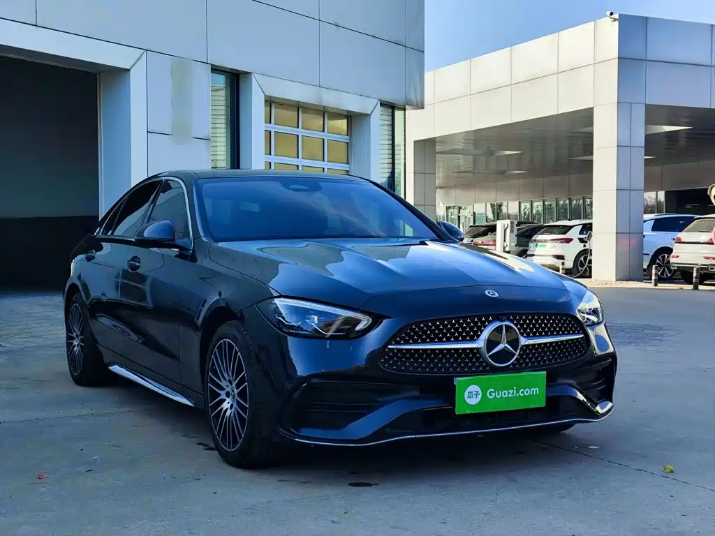 Mercedes-Benz C-Class — миниатюра 4