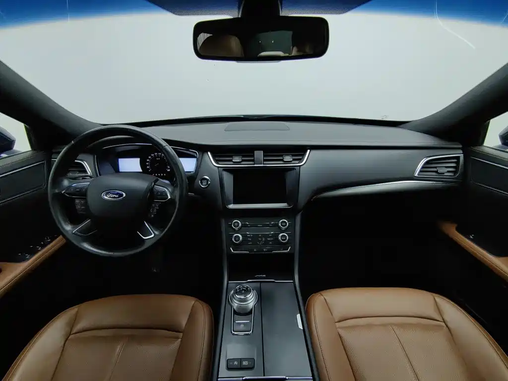 Ford Taurus — миниатюра 5