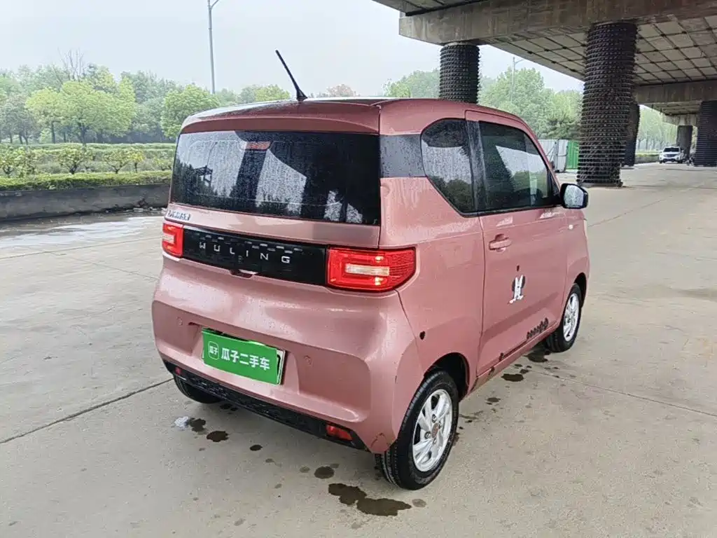 Wuling MINIEV — миниатюра 7