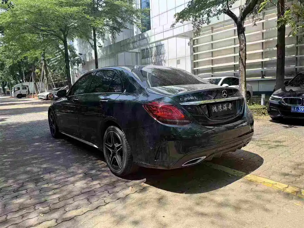 Mercedes-Benz C-Class — миниатюра 5