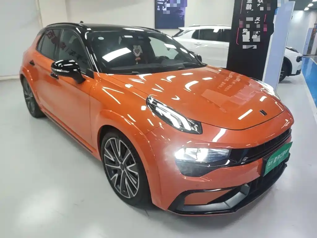 Lynk & Co 02 Hatchback — миниатюра 4