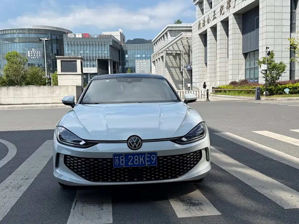 Volkswagen Lamando — миниатюра 2