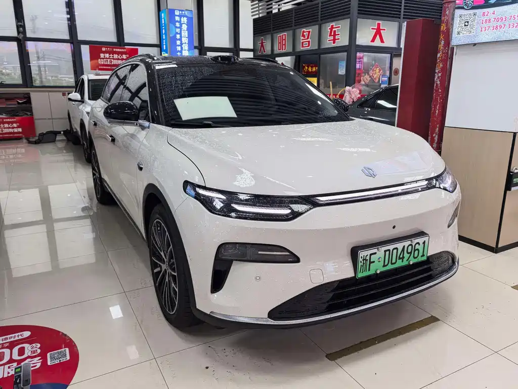 Leapmotor Leapmotor C11 — миниатюра 3