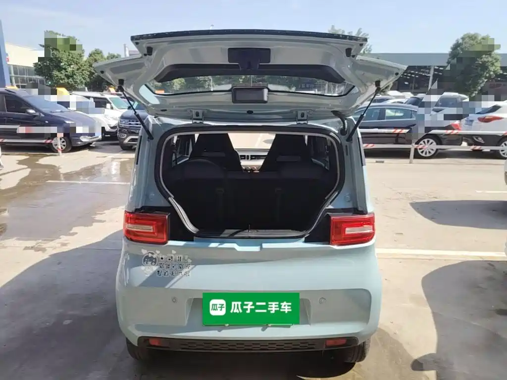 Wuling MINIEV — миниатюра 19