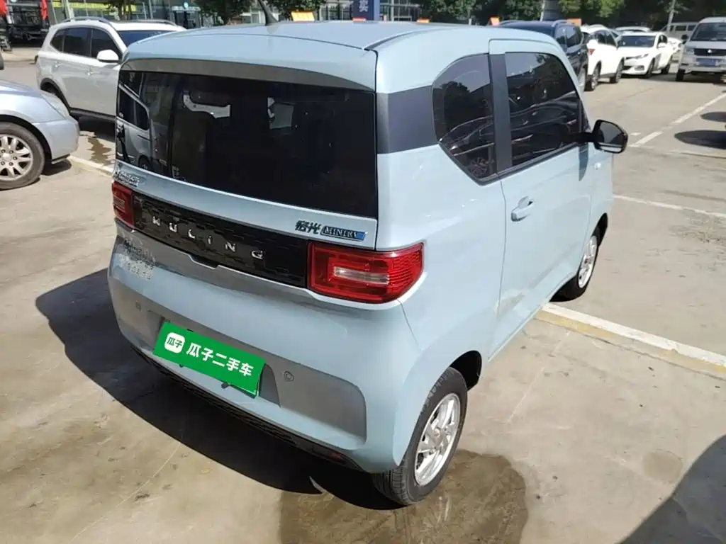Wuling MINIEV — миниатюра 7