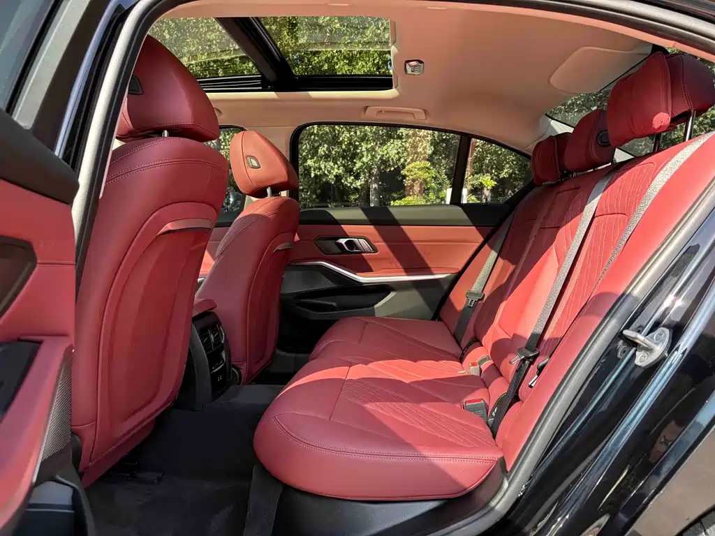 BMW i3 — миниатюра 9
