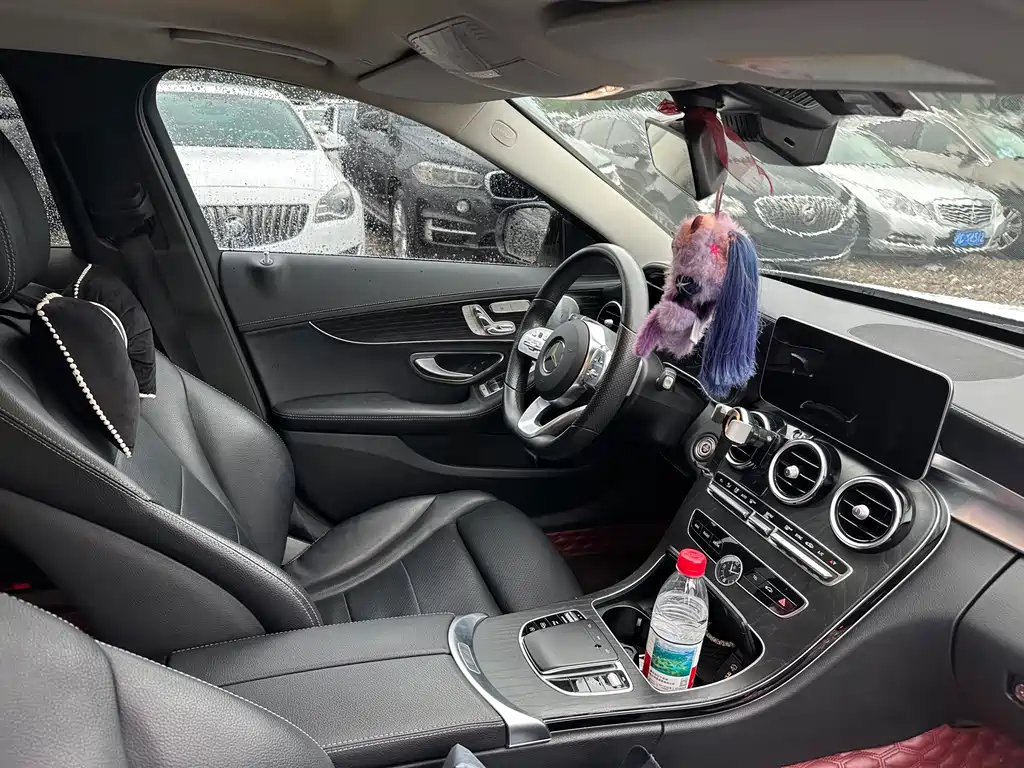 Mercedes-Benz C-Class — миниатюра 13