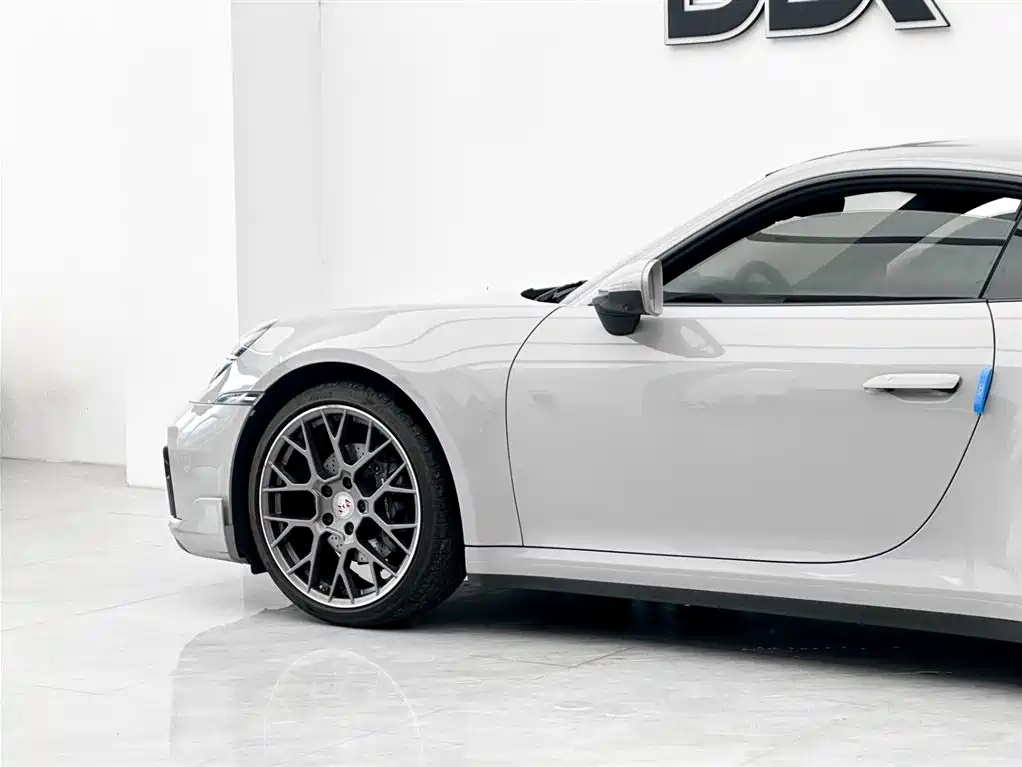Porsche 911 2020 Carrera 3.0T