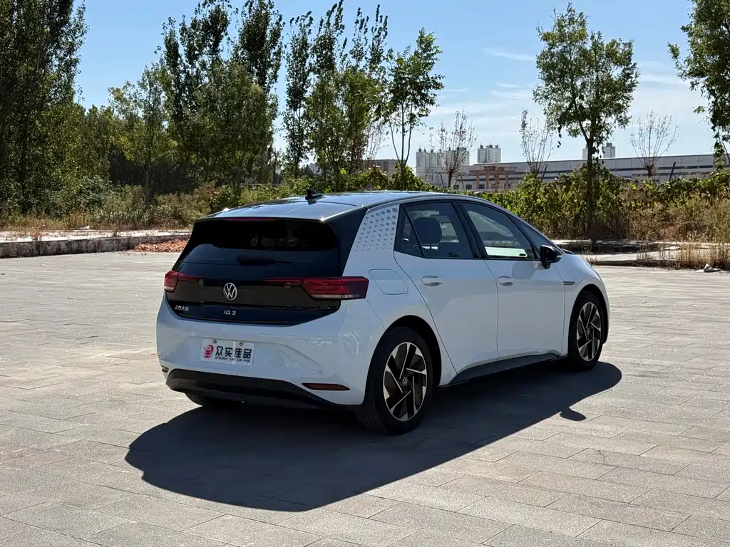 Volkswagen ID.3 — миниатюра 6