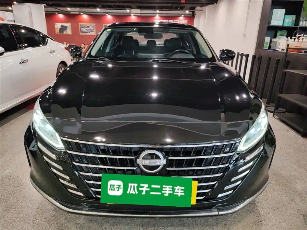 NISSAN TEANA
