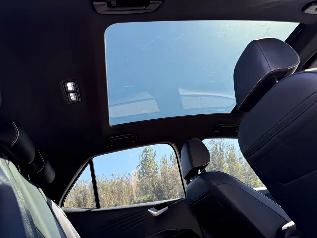 Volkswagen ID.3 — миниатюра 23